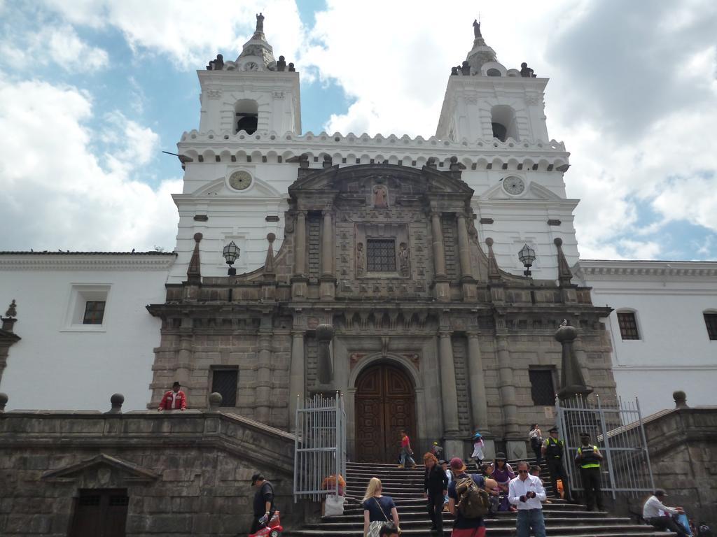 Departamento Quito Historico Lejlighed Værelse billede