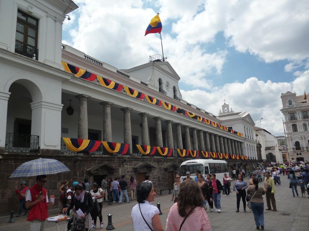 Departamento Quito Historico Lejlighed Værelse billede
